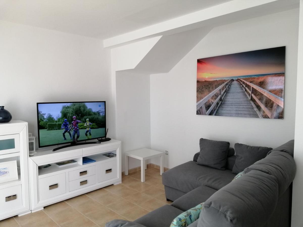Villa Diplomado Es Mercadal Exteriör bild