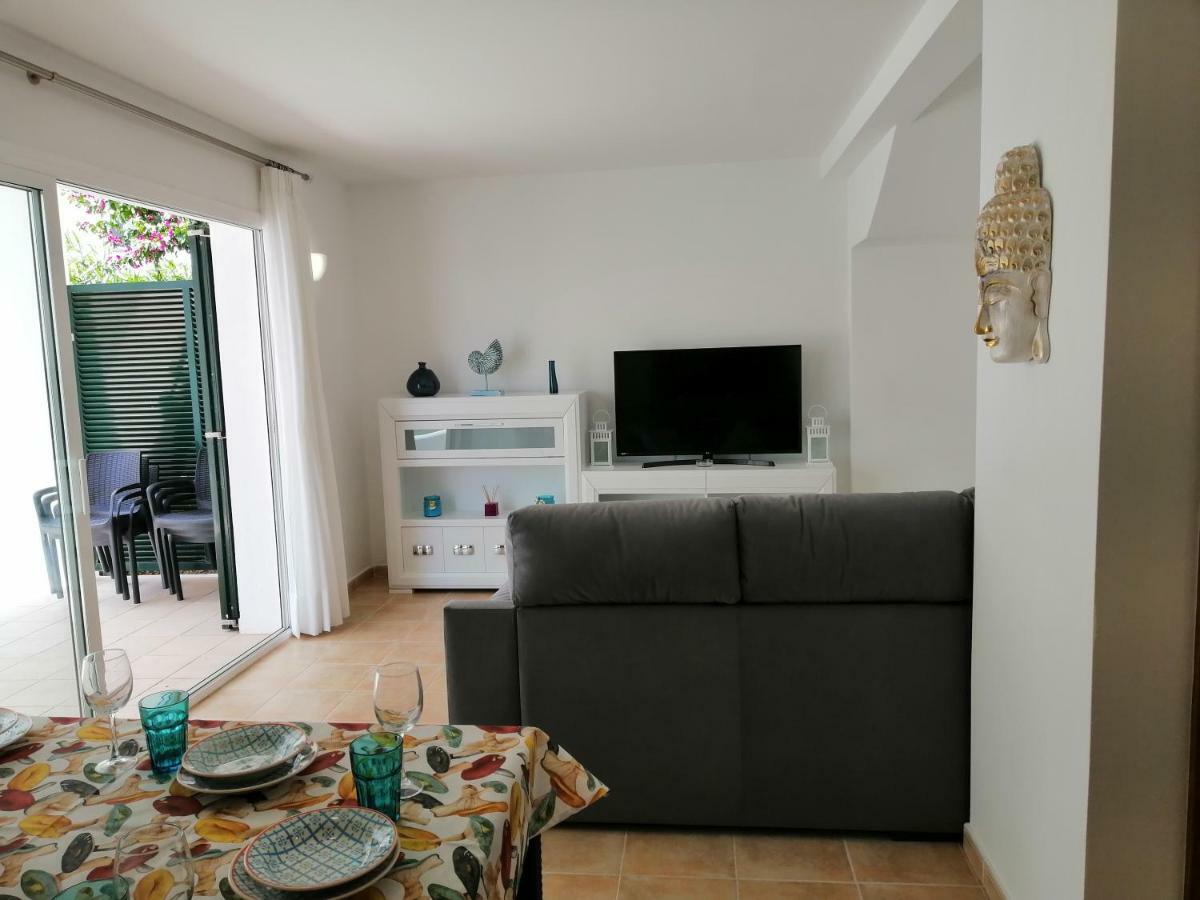 Villa Diplomado Es Mercadal Exteriör bild